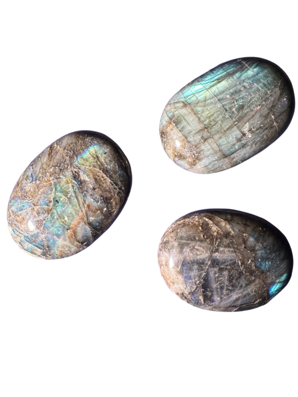 labradorite palm stone